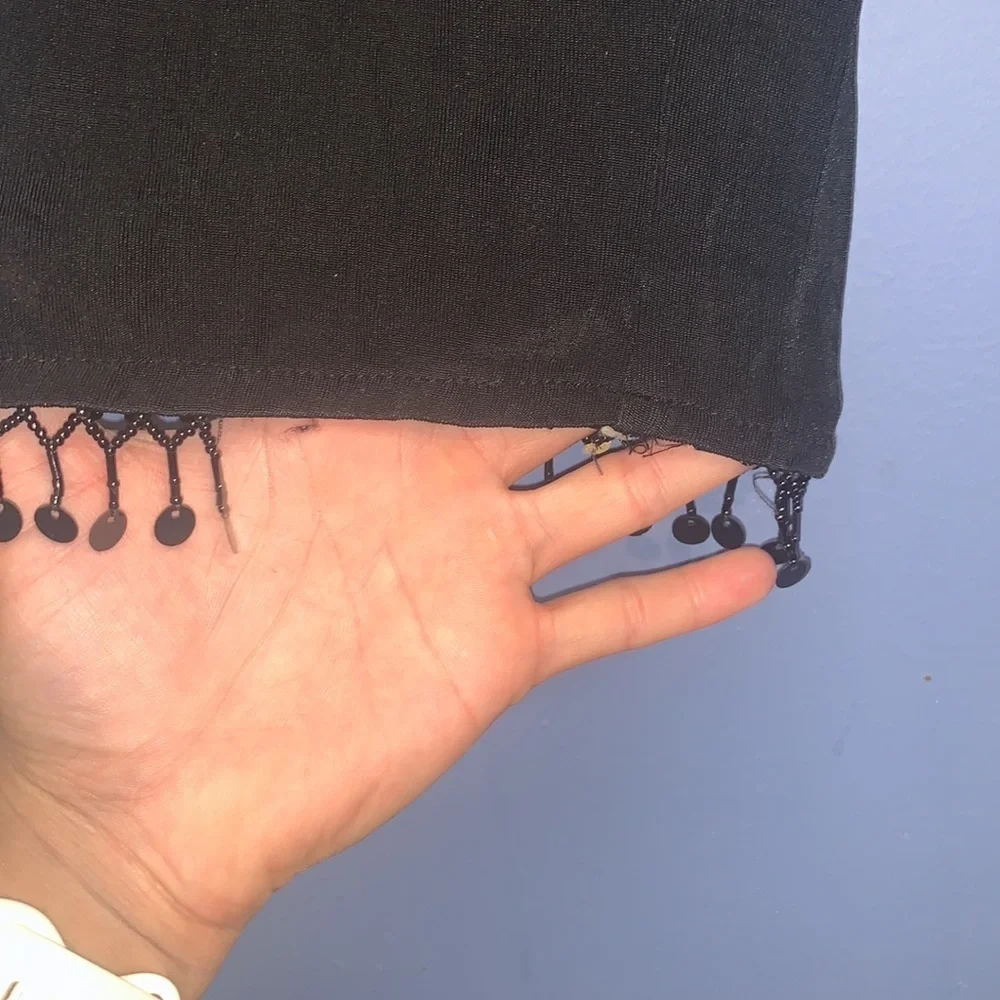 Black capri pants size 8P - Picture 4 of 11